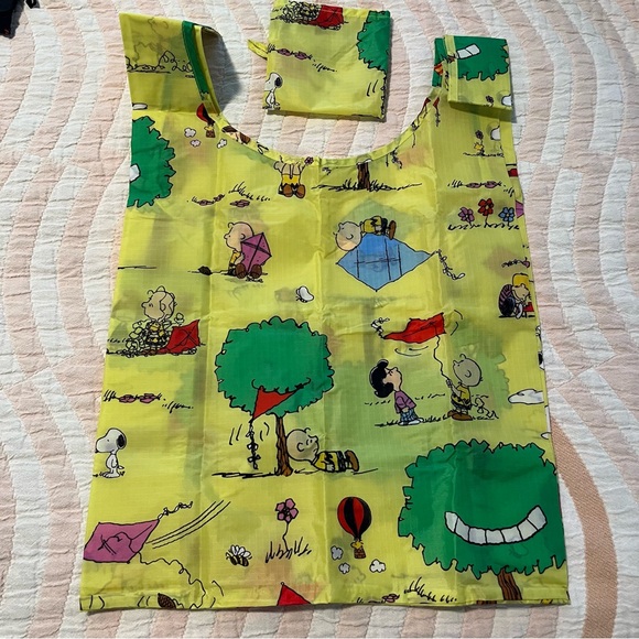 BAGGU Standard Reusable - Peanuts Kite Tree - Picture 3 of 5